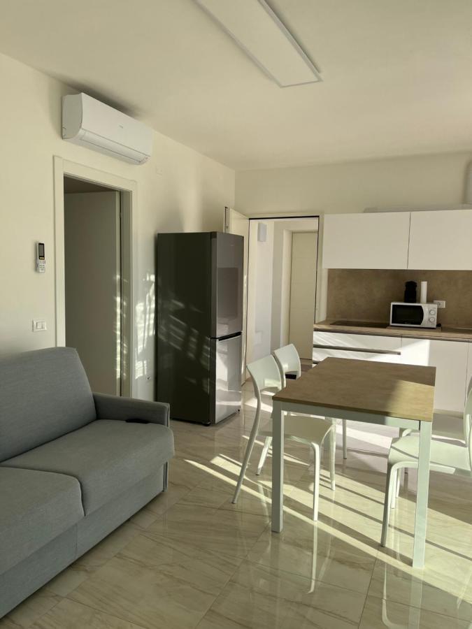לידו די ג'סולו Agua Apartment With Beach Included מראה חיצוני תמונה