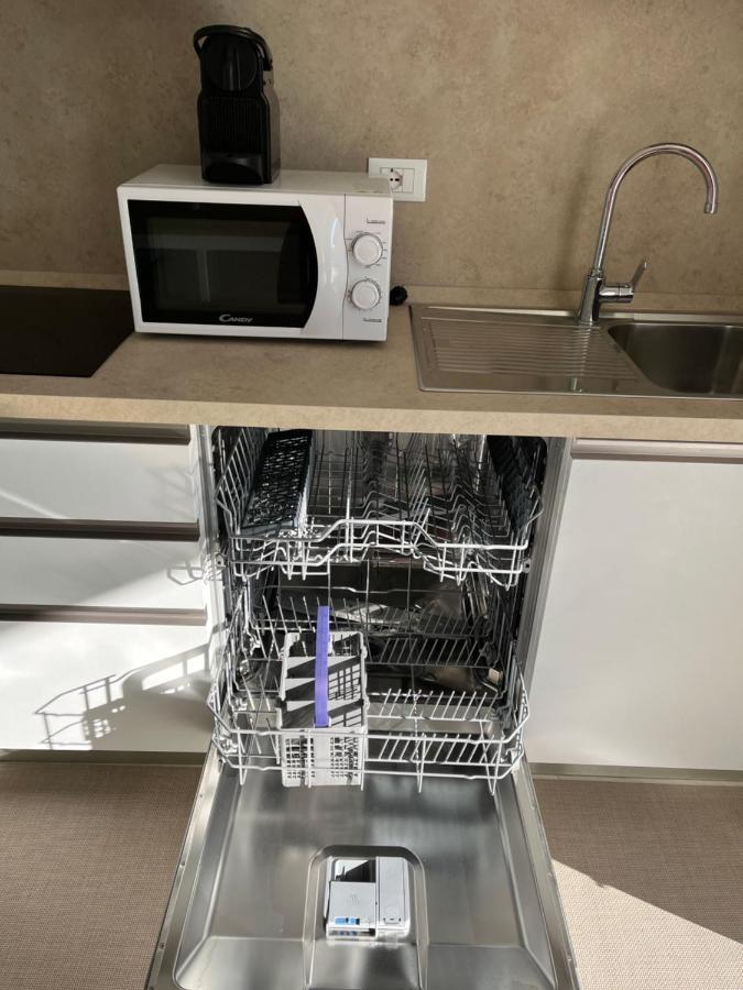 לידו די ג'סולו Agua Apartment With Beach Included מראה חיצוני תמונה
